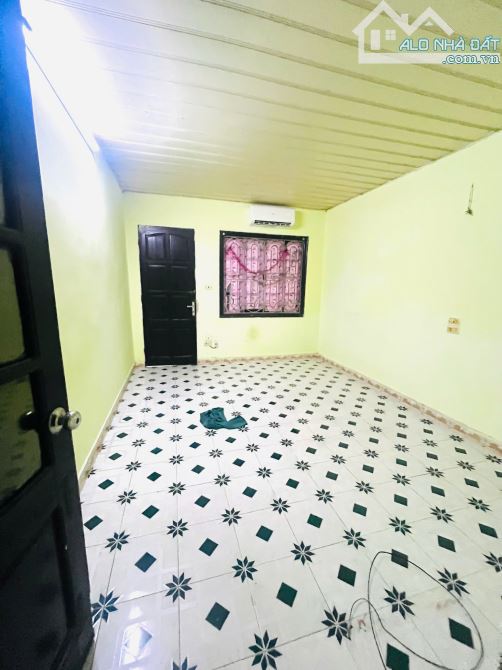 Siêu hiếm, cho thuê nhà nguyên căn tại phố Đại Từ, 35m2 x 3 tầng, 3 ngủ, 8.5 triệu - 4