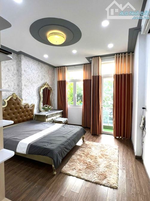 CHÍNH CHỦ 1 ĐỜI– 4 Tầng/68M2, HIẾM NGANG 4.5M – HẺM XE HƠI Ngủ Trong Nhà! Nhỉnh 6 T.ỷ TL! - 4