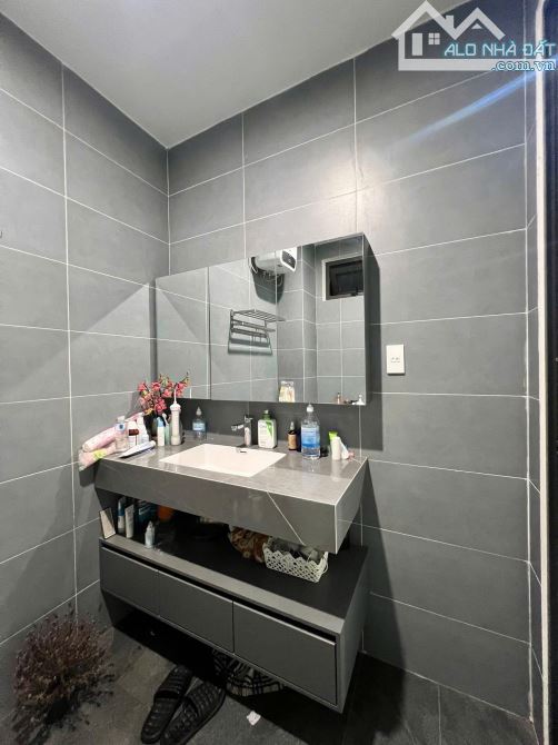 Cho Thuê Nhà Nguyên Căn 3 Tầng Kiệt Oto Nguyễn Công Trứ, Gần Biển Mỹ Khê. - 4