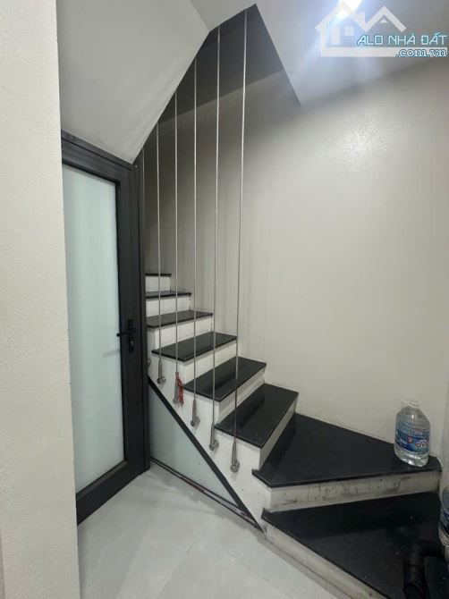 Bán nhà phố Giáp Nhất | 38m², 6 tầng, thang máy, ô tô đỗ cửa, giá 13.2 tỷ - 4