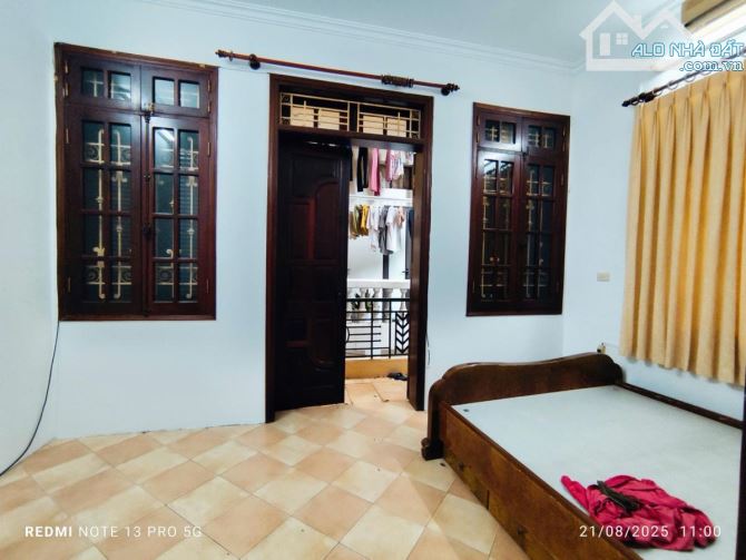 Kẹt tiền bán gấp nhà lô góc Khâm Thiên 50m 5T MT 4,8m Ô tô đỗ cửa giá 9,5 tỷ - 4