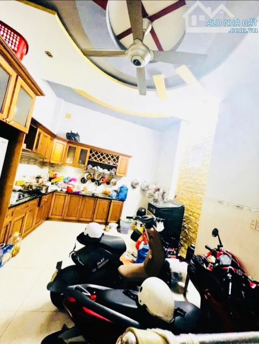 BÁN NHÀ GẦN HƯƠNG LỘ 2, BÌNH TRỊ ĐÔNG A, BÌNH TÂN, 4X16, 4 TẦNG, HXH, SHR, KO QH, 6 TỈ - 4