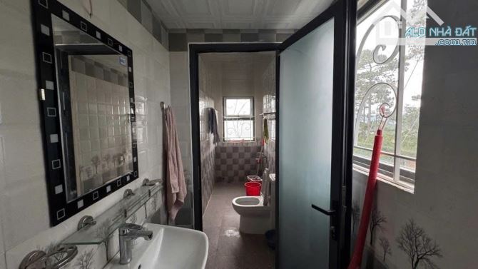 Nhà Phố View Thông Trung Tâm Phường Xuân Hương Đà Lạt 323m2 16 TỶ - 4