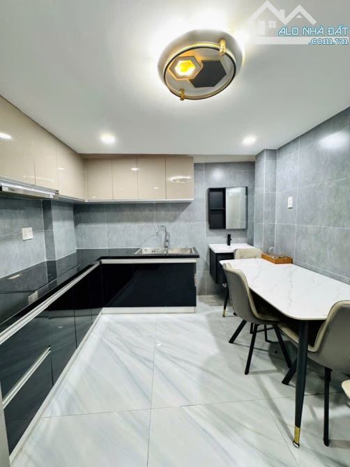 Bán nhà 5 tầng hẻm xe hơi Bùi Quang Là – 46m² – full nội thất – 5,8 tỷ còn thương lượng - 4