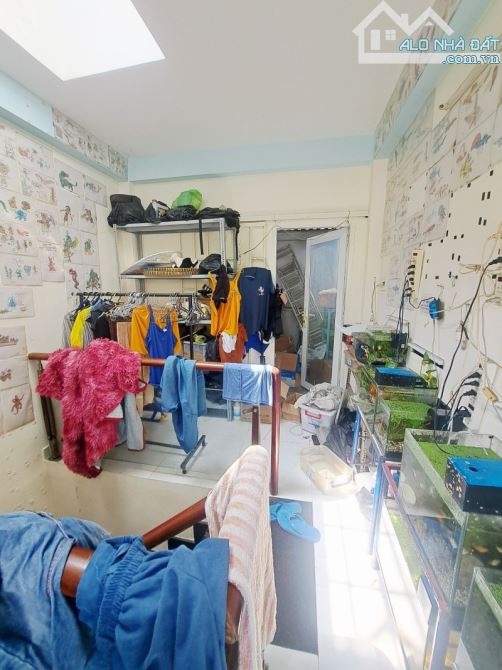 💥 Q11: NGAY HÀN HẢI NGUYÊN – 3/2 – HẺM 8M THÔNG – 4 TẦNG ĐÚC ĐẸP 💥 •	Diện tích: 31m² - 4