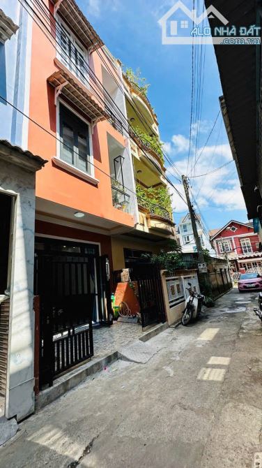 NHÀ PHAN ĐÌNH GIÓT PHƯỜNG 6 - ĐƯỜNG OTO - GẦN CHỢ GẦN TRƯỜNG GẦN BỆNH VIỆN, TIỆN AN CƯ - 4