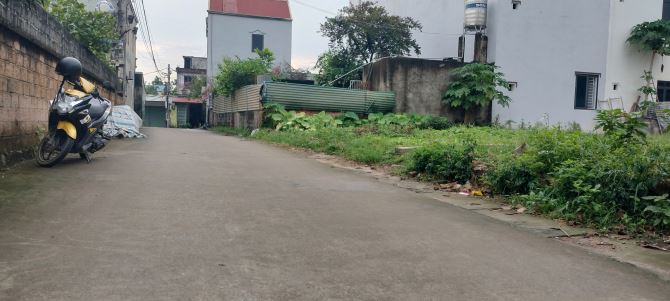 108,5m trục chính Tân Tiến, Xuân Mai, đường 2 ô tô tránh chỉ 2,25 tỉ - 4