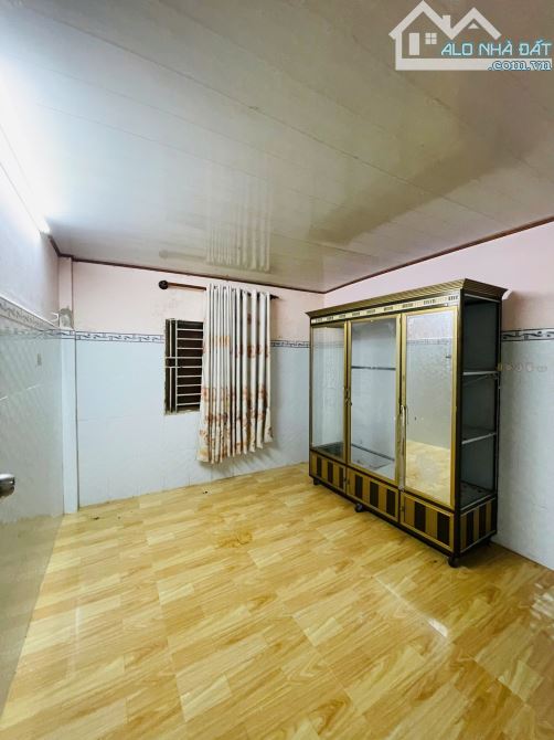 Gấp ! Cứu Anh Cường căn nhà cấp 4 ở 1/ Tân Xuân 3 , Hóc Môn DT : 95m2 SHR giá 978tr - 4