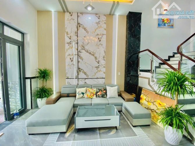 SIÊU PHẨM NHÀ MỚI 4 TẦNG-MT THẠNH XUÂN 43-Q12-68m2-4PN-ĐƯỜNG 10m-CHỈ 6,39 TỶ - 4