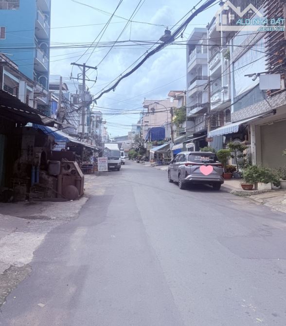Bán nhà mặt tiền Hồng Bàng, 4 tầng kiên cố, 50M2, nội thất xịn xò, Trung tâm Q11, hơn 7 tỷ - 4