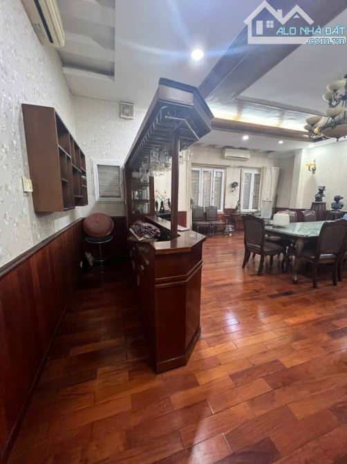 BÁN TOÀ BUILDING PHỐ HUỲNH THÚC KHÁNG QUẬN ĐỐNG ĐA-DT 82M2 7 TẦNG MT 7M-GIÁ 71.8 TỶ - 4