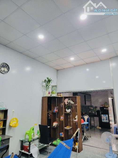 NGỘP BANK NHÀ CẤP 4- 2 MẶT TIỀN-HXT 7m-AN PHÚ ĐÔNG- 116m- NGANG 5,8m- CHỈ 5,1 TỶ - 4