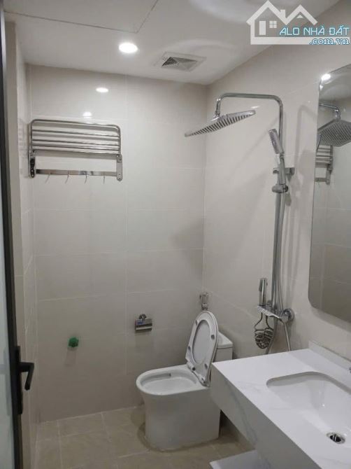 B.Á.N NHÀ thông TRẦN HỮU TƯỚC 41m2*6 TẦNG THANG MÁY_GẦN PHỐ, GẦN HỒ_NHÀ MỚI ĐẸP, 10.x tỷ - 4