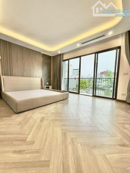 SIÊU PHẨM 8 TẦNG MẶT HỒ, FULL ĐỒ, GARA 2 Ô TÔ, Ở SƯỚNG, NGỌC THUỴ - LONG BIÊN. HƠN 20 TỶ - 4