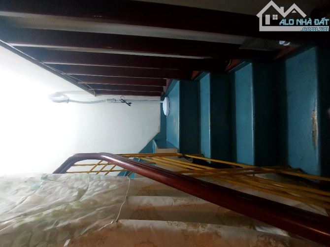 HẺM XE HƠI NGỦ TRONG NHÀ - NGUYỄN THỊ THẬP GẦN CHỢ TÂN MỸ - 3 TẦNG -DT: 4*18.4m- 7 tỷ 5 - 4