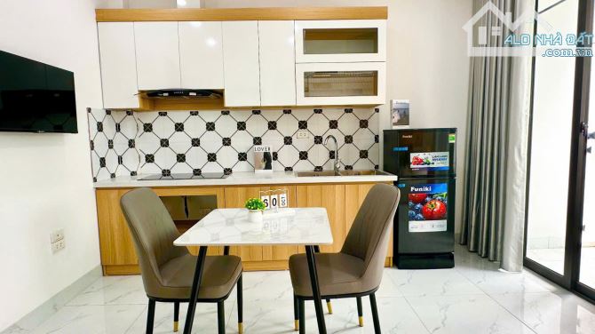 Siêu dòng tiền ! Bán toà CHDV - Pháo Đài Láng 80m x7 tầng TM, MT5.65 , Doanh thu 115 tr/ T - 4