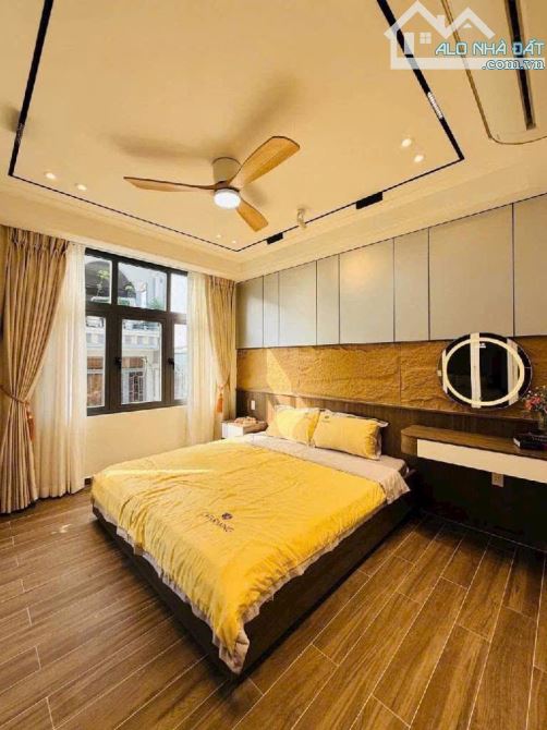 HXH GÒ VẤP P12 - 50M² - 5 TẦNG - SỔ VUÔNG A4 - HOÀNG CÔNG ĐỦ - NHỈNH 8 TỶ - 4