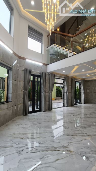 BIệt Phủ 2 Mặt Hiện Đại Sang Trọng Đỉnh Cao Sự Kết Hợp Ở Và KD 9,699Đ - 4