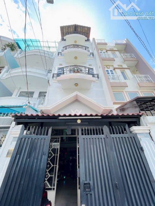 HẺM XE TẢI THÔNG BV UNG BỨU BÌNH THẠNH GIÁP Q1 - 4x14 - 4TẦNG 60M2 - 11.5T - 4