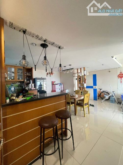 Bán chung cư Tân Tạo Lộ Tẻ - 116m2 - 3PN - 3 góc ban công thoáng mát - gần Aeon Mall - chỉ - 4