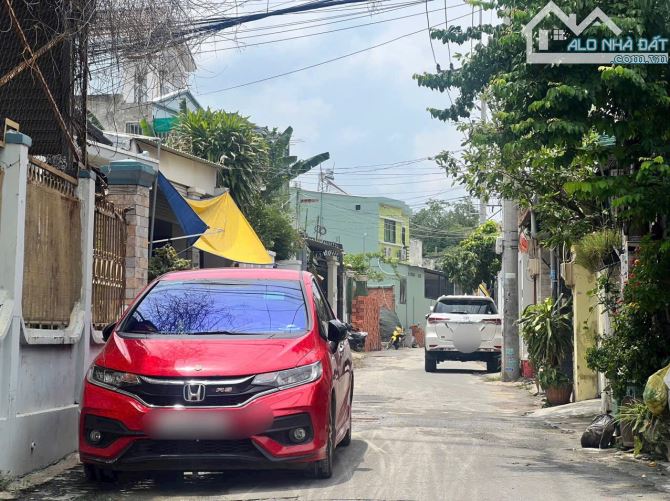 Nhà 90m2 5.4ty Tăng Nhơn Phú A Thủ Đức - 4