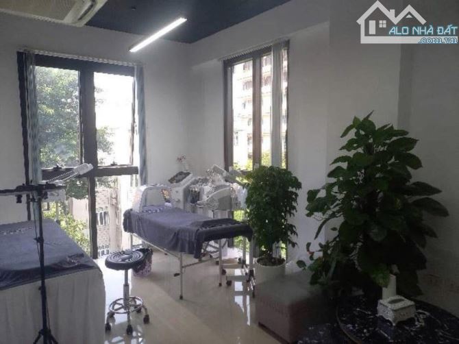 BÁN TOÀ BUILDING VĂN PHÒNG MẶT PHỐ VÕNG THỊ QUẬN TÂY HỒ-DT 220M2 MẶT TIỀN 13M-GIÁ 109.9 TỶ - 4