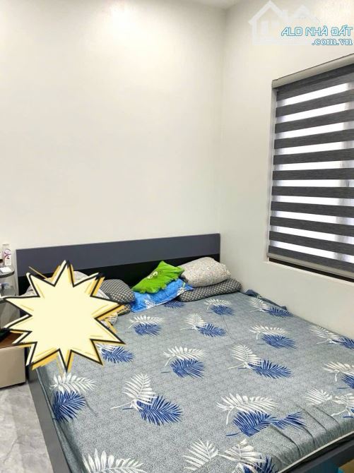 BÁN NHÀ 2 TẦNG DT 104M, 2 TẦNG 3 PHÒNG NGỦ 1,9 TỶ. - 4