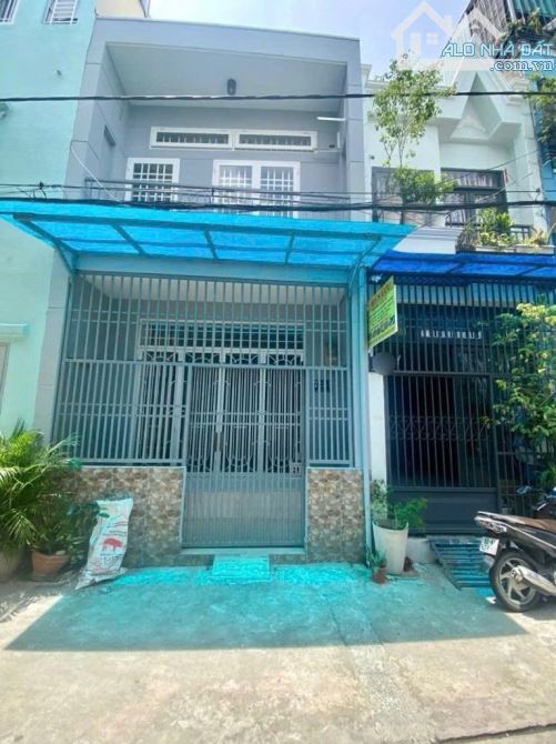 Bán nhà 2 tầng BTCT - 32m2 (4x8) - hẻm xe hơi 5m - đường số 16 - gần Aeon Mall - hơn 3 tỷ - 5