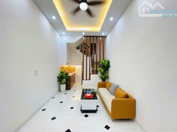Bán nhà Q.Hoàng Mai, NHÀ MỚI - TẶNG NỘI THẤT, 25m2 x 4 tầng x 4,5tỷ - 5
