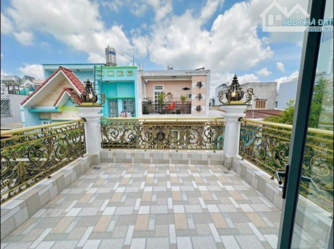 1 CĂN DUY NHẤT 5 TẦNG ĐẸP MÊ  - NỞ HẬU NGANG LỚN HƠN 5.5M XỊN - KHU VIP LÊ VĂN QUỚI - 5