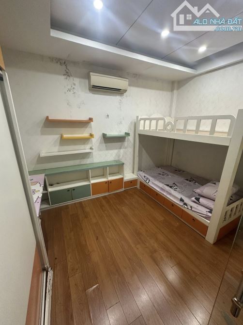 BÁN NHÀ PHÂN LÔ PHỐ ĐỖ QUANG, 45m2 5T, 4.5M, GIÁ 21.5 TỶ, NGÕ OTO TRÁNH, VỈA HÈ KINH DOANH - 5
