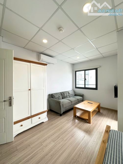 Căn hộ ngay trung tâm quận 1, cửa sổ view siêu chill, gần phố đi bộ Bùi Viện, UEH - 5