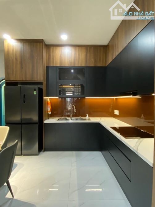 Bán Nhà Quận 7_Lý Phục Man_5Tầng+Thang Máy;Siêu Đẹp;Full Nội Thất;Ô Tô Đổ Cửa;Chỉ 12.X Tỷ - 5