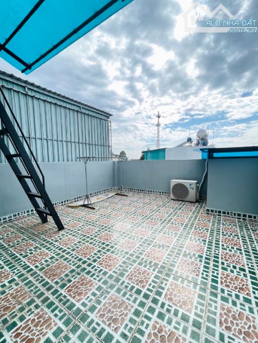 - Bán nhà hẻm XE HƠI_ TRƯƠNG THỊ HOA Q12_ 4 tầng_ ngang 4.5m_tặng FULL NỘI THẤT_6ty499 - 5