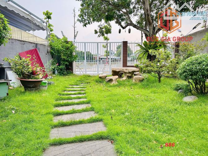 Bán biệt thự view sông, siêu sang, P. Thống Nhất, gần khu D2D, giá tốt! - 4