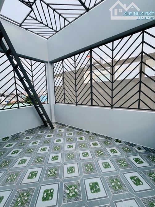 CHIẾN LƯỢC-BÌNH TÂN GIÁP Q6-70M2-5TẦNG-HXH ĐỖ CỬA-GẦN AEON TÊN LỬA-CHỈ 6.X TỶ - 5