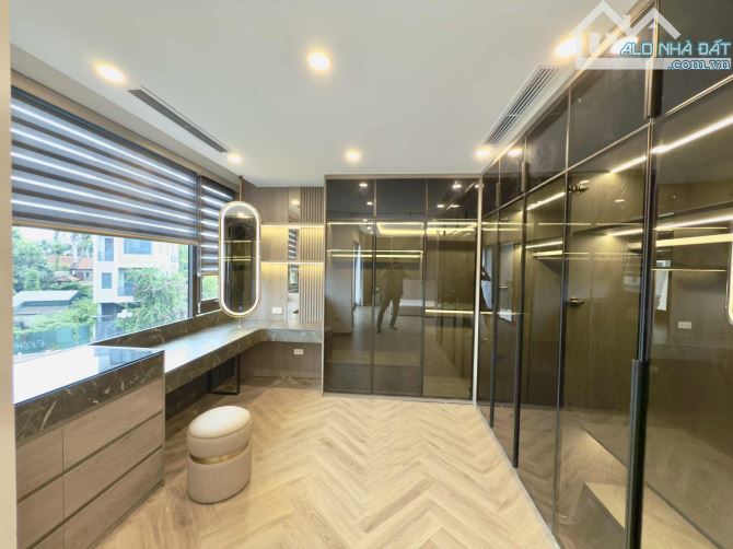 SIÊU PHẨM 8 TẦNG MẶT HỒ, FULL ĐỒ, GARA 2 Ô TÔ, Ở SƯỚNG, NGỌC THUỴ - LONG BIÊN. HƠN 20 TỶ - 5