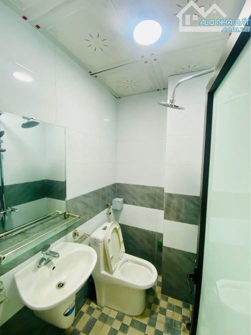 Anh Giáp đang cần bán nhà 5t,48m tại Mậu Lương,HĐ , ô tô cạnh nhà chỉ gần 8t - 5