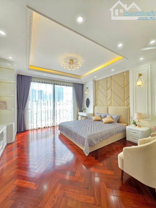 + SIÊU PHẨM-  MẶT CHỢ -VĂN PHÚ -HÀ ĐÔNG - 7TẦNG THANG MÁY  XỊN SÒ- KD ĐỈNH CAO TRUNG - CHÂ - 5