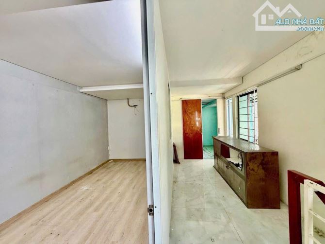 📌📌📌LÀM VIỆC TRỰC TIẾP GIÁ TỐT !!!ần bán nhanh nhà 311 Nguyễn Hoàng - 5
