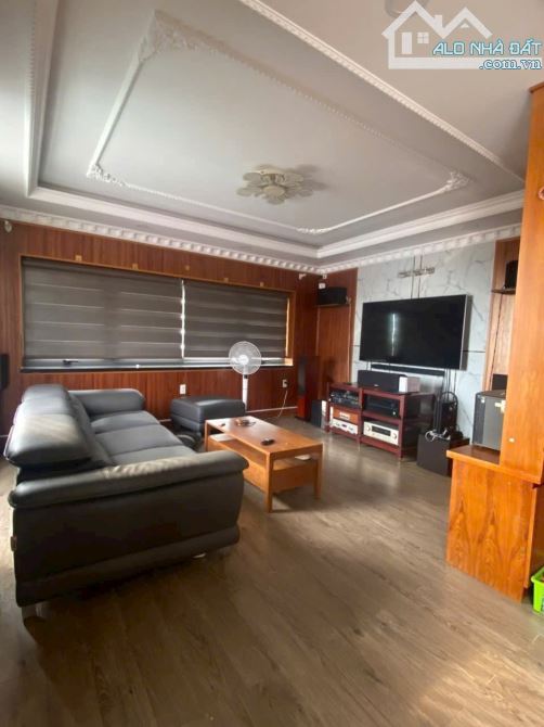 NGỘP 🌈NHÀ 5 TẦNG THANG MÁY NGANG 8M SHR GIÁ MỚI 11 TỶ - 5