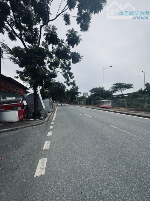 Siêu phẩm mặt đường Cự Khối 40m, Vỉa hè triệu đô, ô tô tránh, Kinh doanh siêu lời - 5