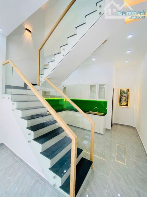 Nhà 4x9m – Trệt Lầu ST – Hẻm 5m Chiến Lược Bình Tân – Gần Tân Hòa Đông – Giá Chốt 3.9 Tỷ - 6