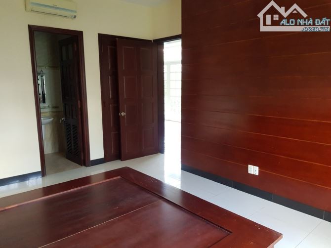 💥BÁN GẤP BIỆT THỰ SÂN VƯỜN KHU VIP TÂN PHONG - CÓ HỒ BƠI - ĐƯỜNG 2 XE CONTAINER TRÁNH - 6