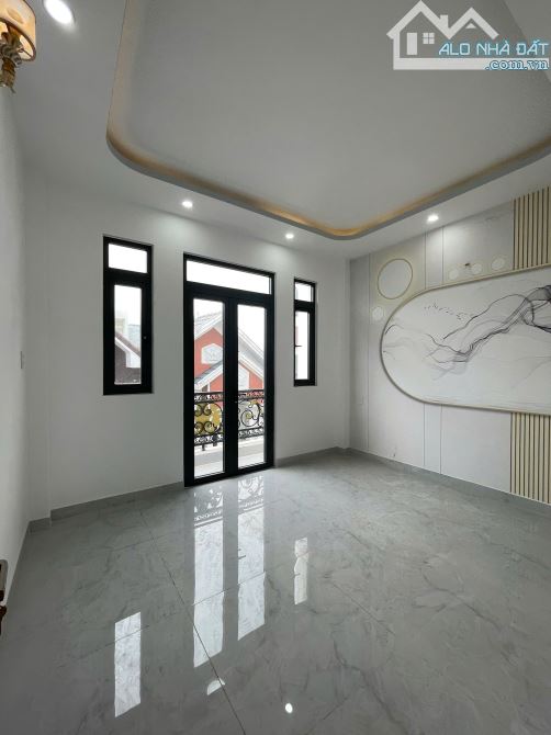 Mới Đẹp Đường Xe Hơi Sổ 2025 Trệt+Lửng+2Lầu Chỉ Nhỉnh 5T Xem Chốt Ngay - 6