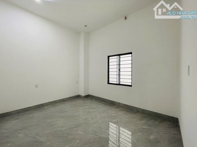 Nhà 2 Tầng Kiệt Oto Trần Phú 2.4 Tỉ - 6