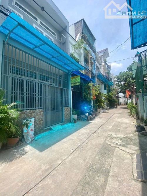 Bán nhà 2 tầng BTCT - 32m2 (4x8) - hẻm xe hơi 5m - đường số 16 - gần Aeon Mall - hơn 3 tỷ - 6