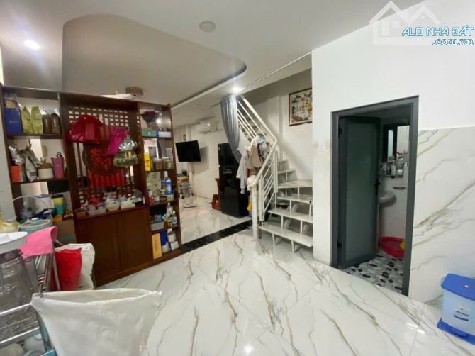 🏡 BÁN NHÀ HẺM XE HƠI- 2 Tầng- Linh Chiểu- 56m2(4.1x15) - chỉ : 4,1 tỷ - - 6