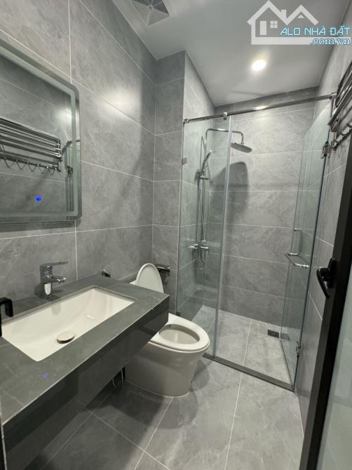 HOA HẬU CCMN 30m ra đến HỒ TÂY ô tô ngủ trong nhà tròn 100m2 - 6