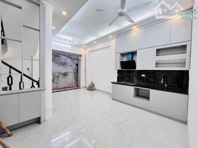 TRẦN CUNG 33M2, 5 TẦNG, MT 5.6M, LÔ GÓC GẦN PHỐ, NGÕ RỘNG THOÁNG, 8.95 TỶ - 6